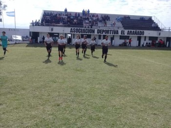 07/09/2022 EL DEFENSOR MOLLENSE BUSCA EL CLAUSURA EN ADEA